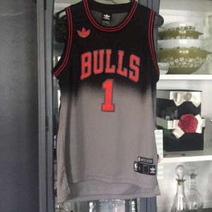 Adidas limited edition Derek Rose Jersey